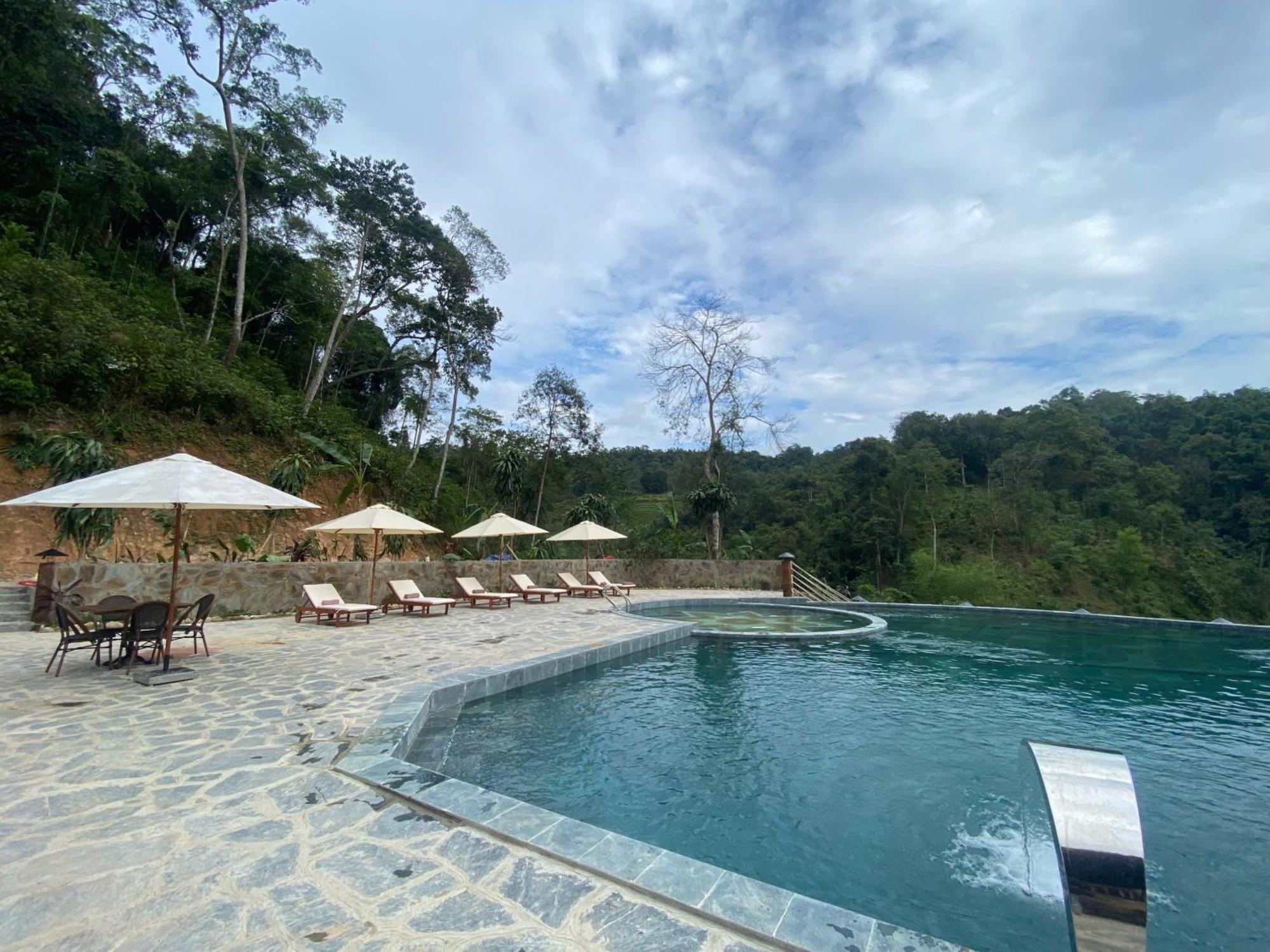 Panhou Retreat Hotell Ha Giang Exteriör bild
